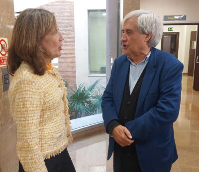 La gripe aviar remite en Aragón y sigue sin entrar en granjas ni explotaciones domésticas