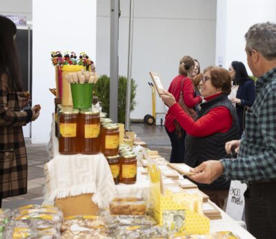 CórdobaÚnica.- Expomiel 2025 cierra sus puertas con un total de 11.440 visitas y un éxito de sus jornadas técnicas