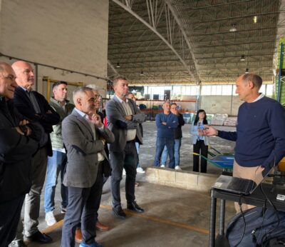 Generalitat y cooperativas colaboran en la retirada de 50.000 kilos de productos fitosanitarios caducados