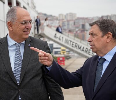 Pesca.- Bruselas estudia «soluciones posibles» para que los pescadores puedan faenar más de cara a Navidad