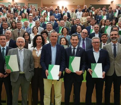 La Junta entrega ayudas por 130 millones a más de cien organizaciones andaluzas de frutas y hortalizas