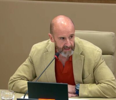 Govern advierte de medidas «traumáticas» si aparece un foco de gripe aviar y apela a la responsabilidad de propietarios