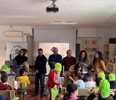 Jaén.- MásJaén.- Unos 70 escolares de Escañuela disfrutan esta semana de algunos de los productos de Degusta Jaén