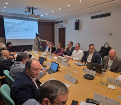 El Gobierno regional solicita al Ministerio simplificar la normativa nacional para apoyar al sector hortofrutícola