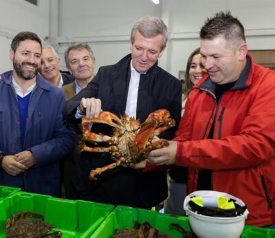 Pesca.- Rueda visita la renovación de la lonja de Tragove, en Cambados, tras una inversión de la Xunta de 1,4 millones