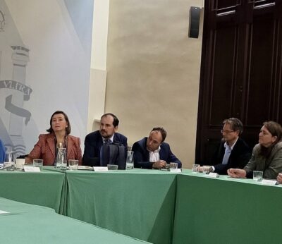 Murcia insiste a la UE en los 180 días de actividad para la flota de arrastre mediterránea