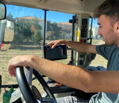 El Centro Formativo del Medio Rural de Don Benito suma una antena de geolocalización para tecnologías del sector agrario