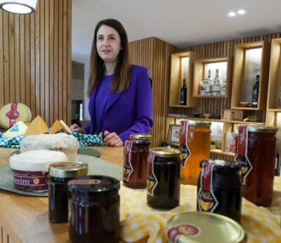 Rural.- La Xunta destaca el «valor y calidad» de la miel gallega y las condiciones de la Comunidad para su producción