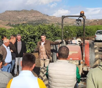 Málaga.- Asaja y la Diputación culminan un curso de especialización para tractoristas enfocado al cultivo de cítricos