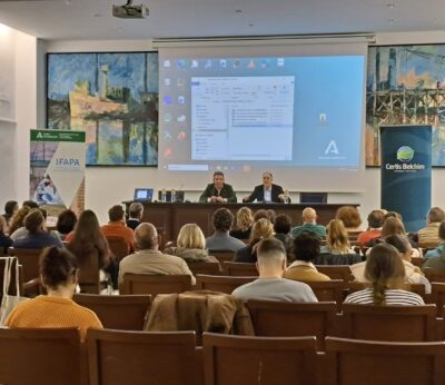 Huelva.- La Junta analiza el impacto de plagas y enfermedades en el cultivo de frutos rojos en la pasada campaña