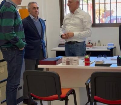 Barrachina subraya el papel clave de las OCA en la tramitación de las ayudas a jóvenes y nuevos agricultores