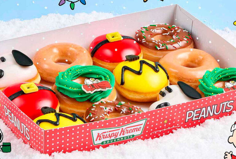 Peanuts lleva la fantasía navideña a Krispy Kreme
