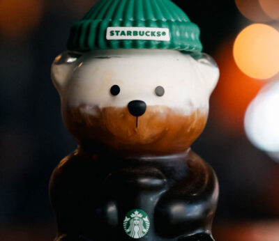 The cutest Starbucks cup is the “bearista”