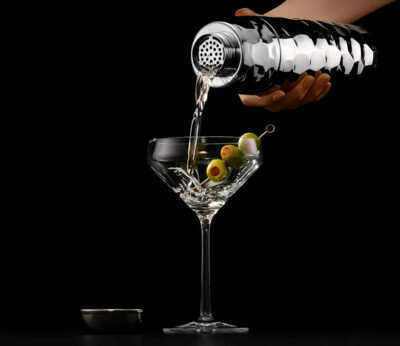 Snoop Dogg, Dr. Dre y Gordon Ramsay se unen para crear la coctelera definitiva