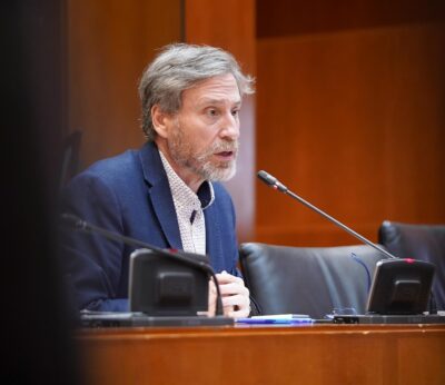 Aprobada en las Cortes una propuesta de CHA para delimitar las vías pecuarias pendientes