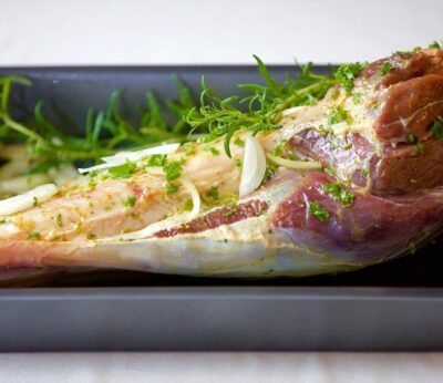 El precio del cordero y cabrito bajó un 8% al productor durante el último año y subió un 2,5% al consumidor