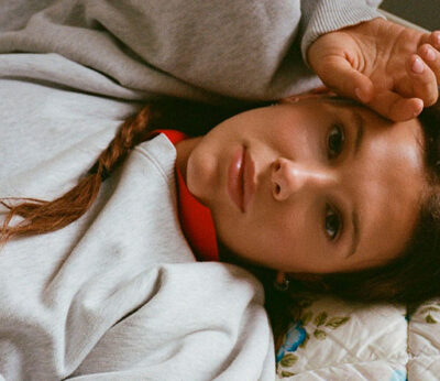 Millie Bobby Brown revela los snacks que come entre bastidores